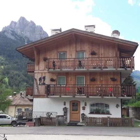 Ciasa Ciampedie Vigo di Fassa Extérieur photo